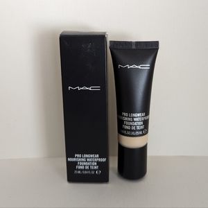MAC Pro Longwear Nourishing Waterproof Foundation NC12